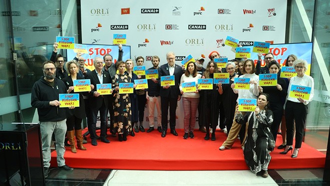Lenkų kino akademijos raginimas visiems pasaulio kino kūrėjams protestuoti prieš karą